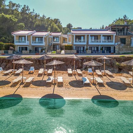 Elpiniki Luxury Apartments 네아 포티데아 외부 사진