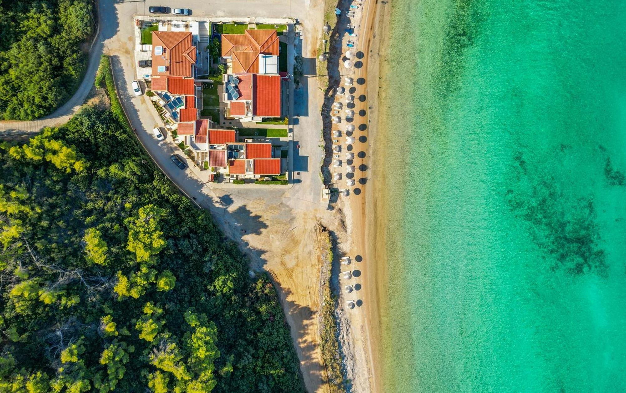 Elpiniki Luxury Apartments 네아 포티데아 외부 사진
